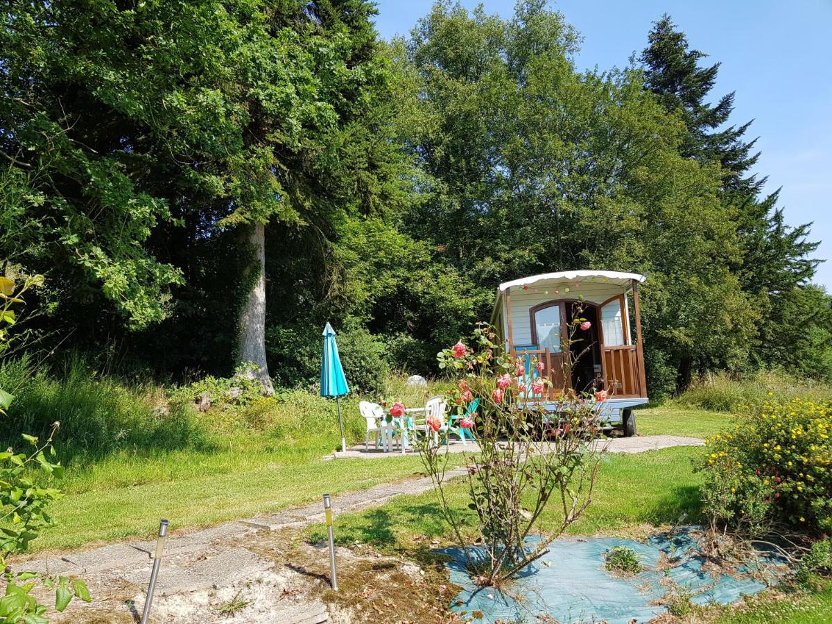 Domaine Les Chillards Villa Fauguernon ภายนอก รูปภาพ