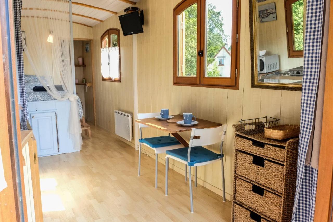 Domaine Les Chillards Villa Fauguernon ภายนอก รูปภาพ