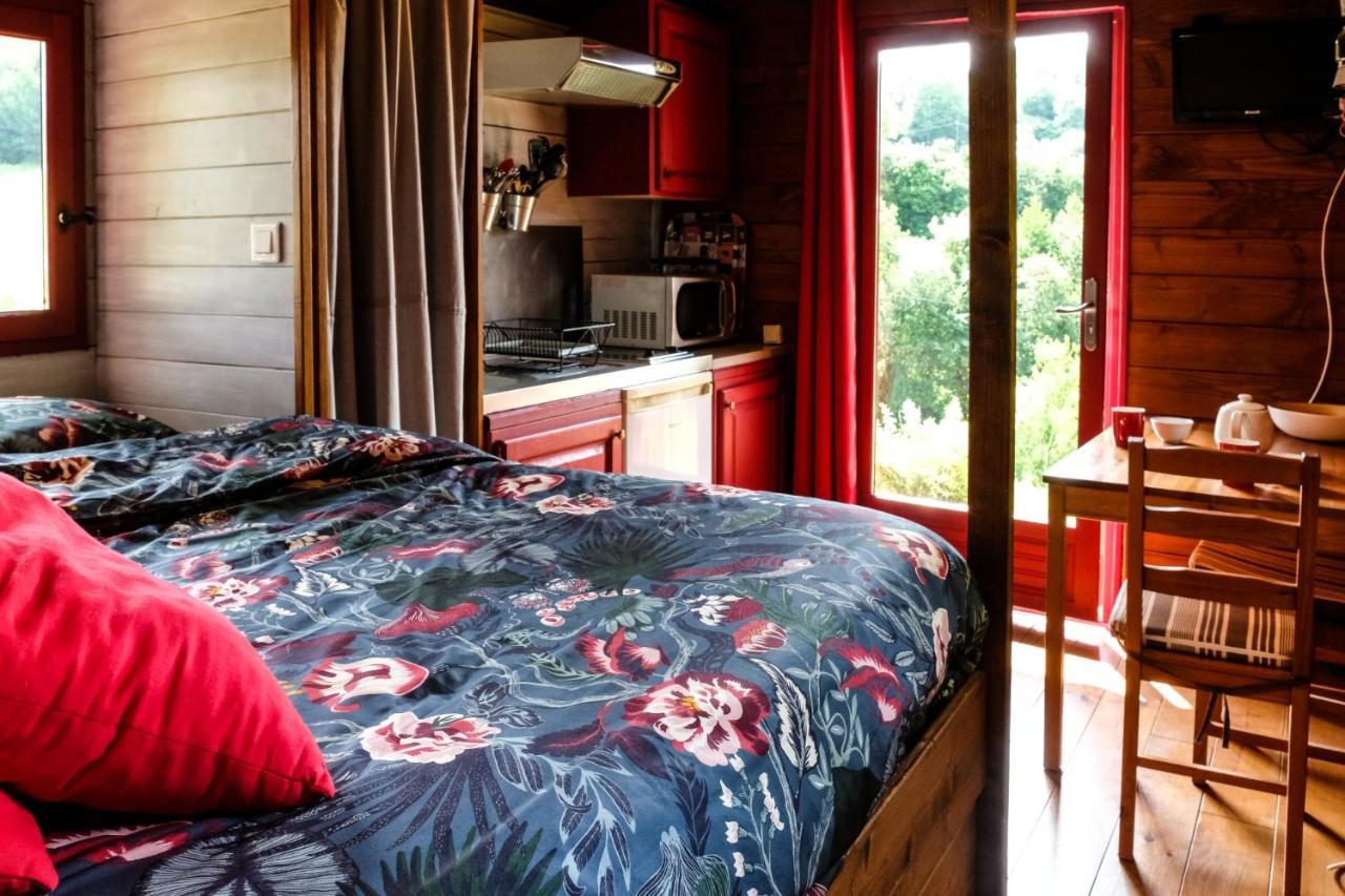 Domaine Les Chillards Villa Fauguernon ภายนอก รูปภาพ
